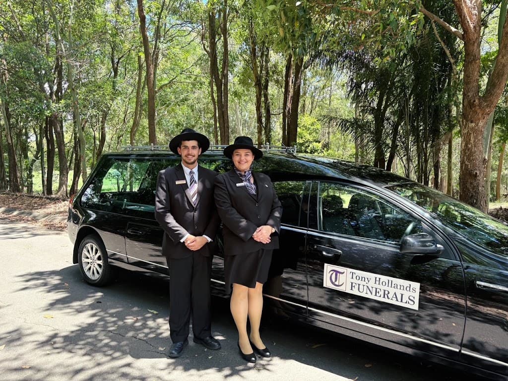 Tony Hollands Funerals