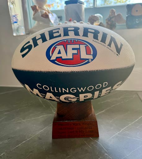 Identity Urns — Customer photo