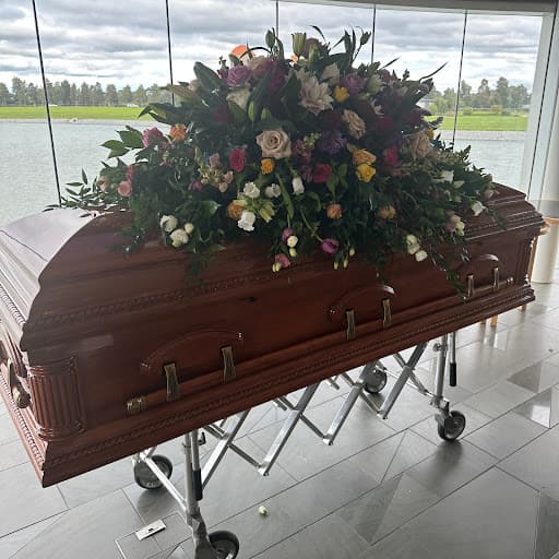 Redwood Funerals — Customer photo